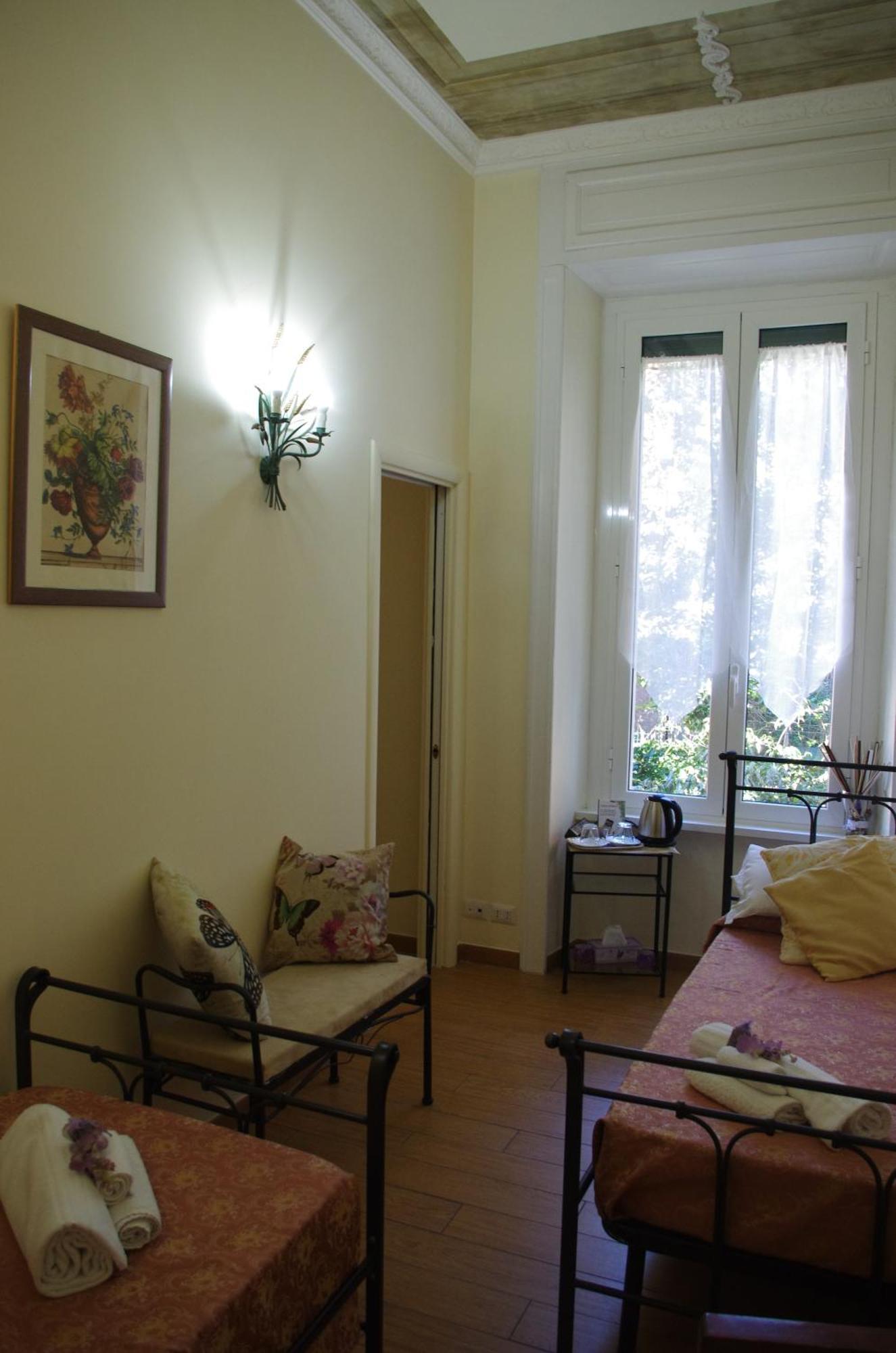Tucci'S Roma Guest House Екстериор снимка