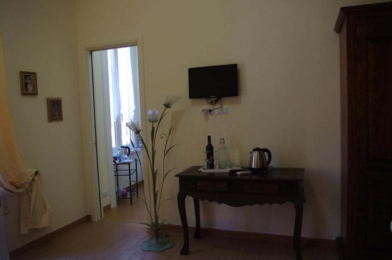 Tucci'S Roma Guest House Екстериор снимка
