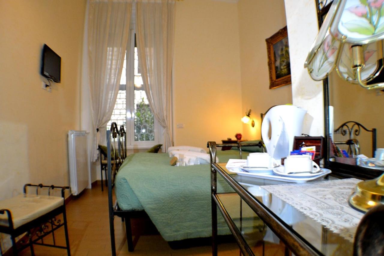 Tucci'S Roma Guest House Екстериор снимка