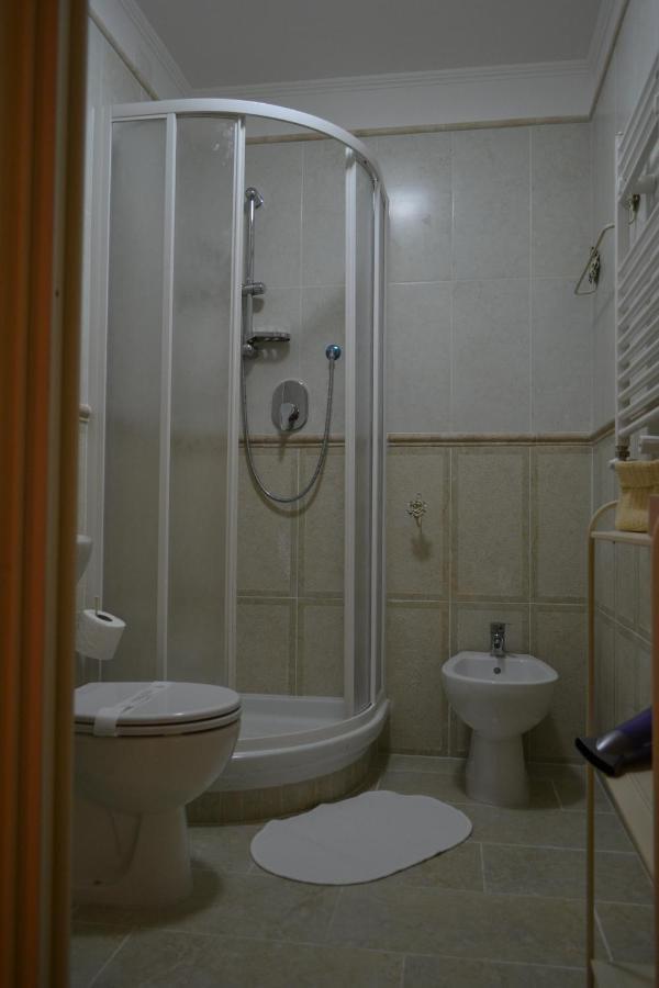 Tucci'S Roma Guest House Екстериор снимка
