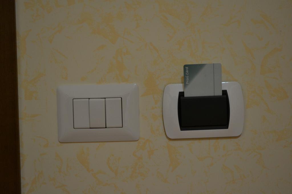 Tucci'S Roma Guest House Екстериор снимка