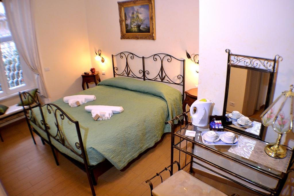 Tucci'S Roma Guest House Екстериор снимка