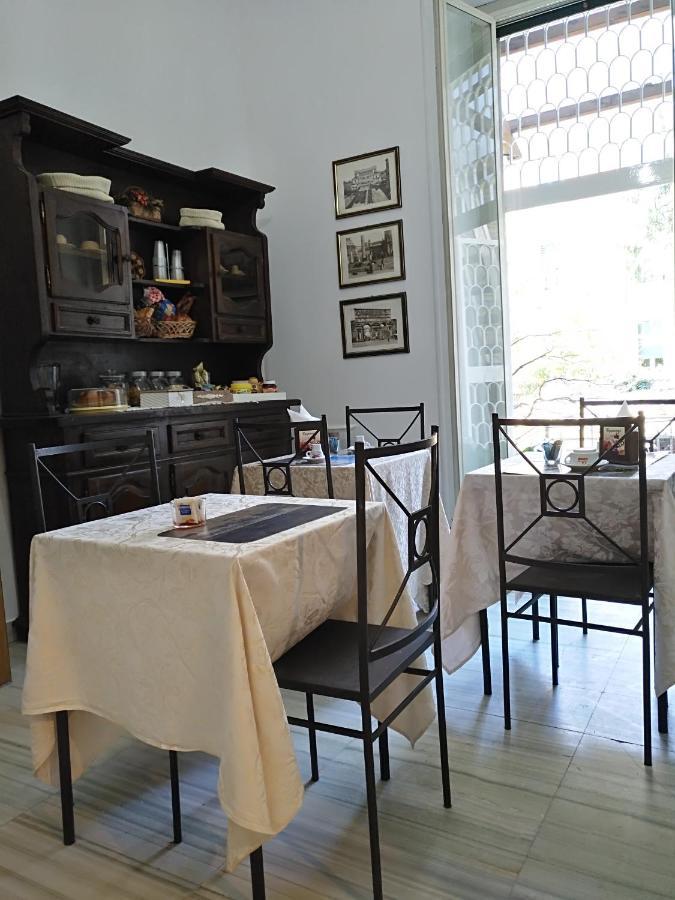 Tucci'S Roma Guest House Екстериор снимка